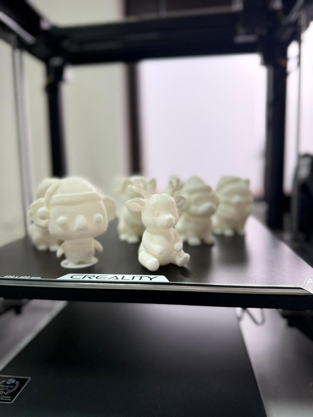 FiguriBox – Mačka u Boru za Bojanje